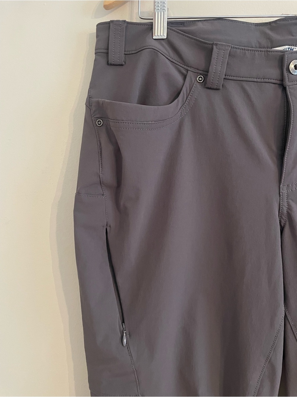 Duluth Trading Flexpedition Cargo Pants Women’s 16/31  Stretch Hiking - EUC - Picture 5 of 12